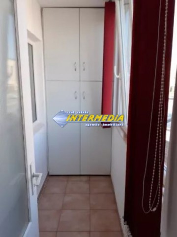 apartament-2-camere-decomandat-de-vanzare-etaj-1-in-alba-iulia-6